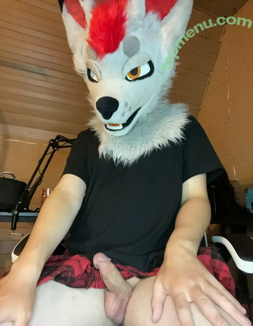 skyethefoxad nude photo #0002 (skyethefirefox)
