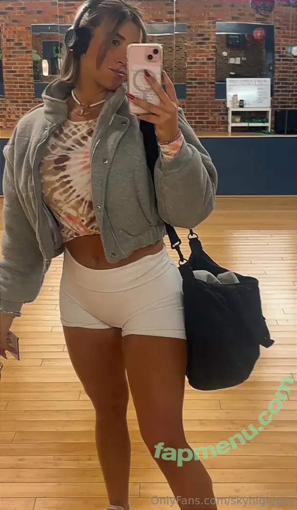 skyhighjess nude photo #0005 (Itsskyhighjess)