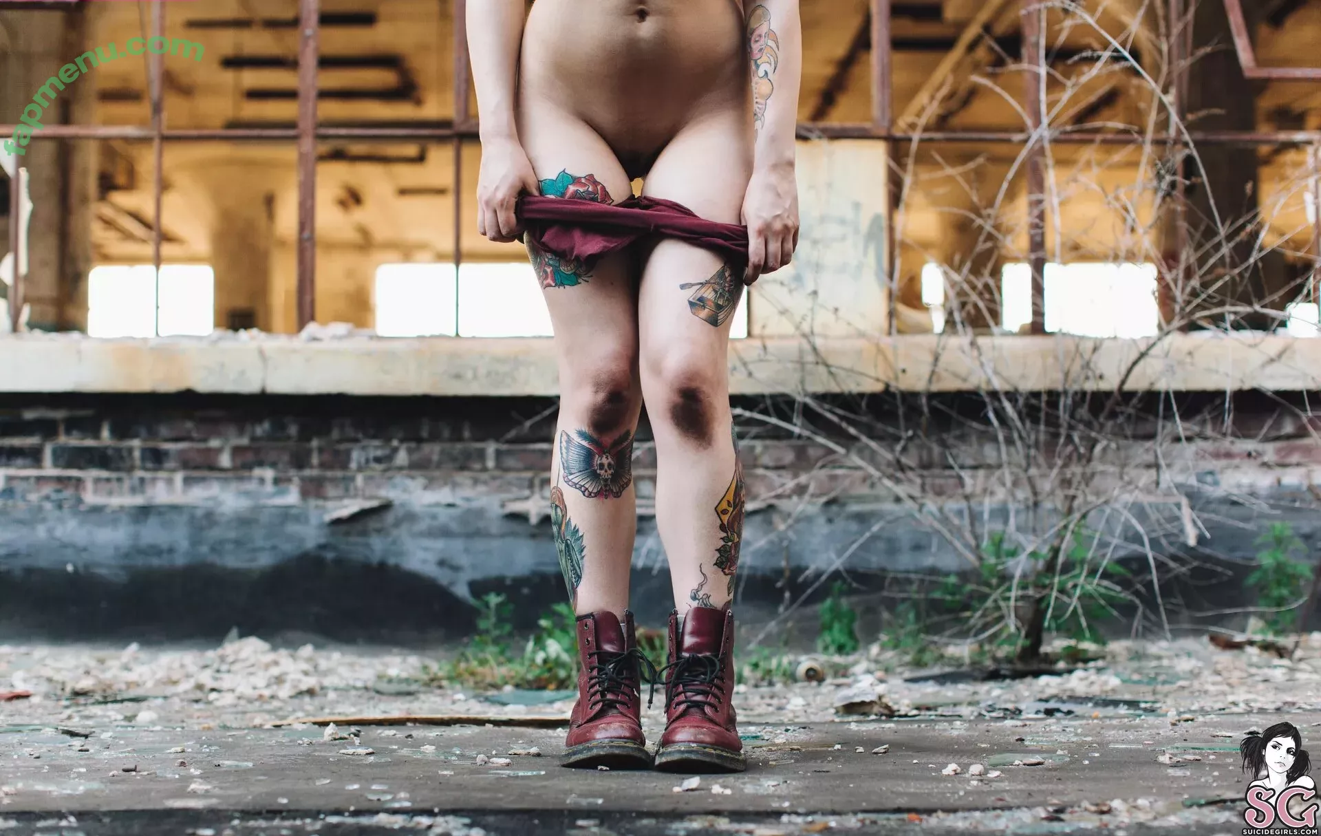 Skyhook Nova nude photo #0225 (SkyhookArt / skyhookarts / skyhooknova)