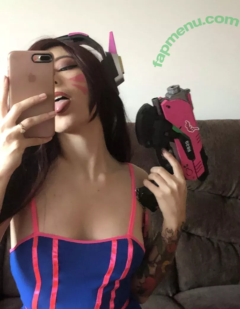 Skyhook Nova nude photo #0572 (SkyhookArt / skyhookarts / skyhooknova)