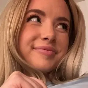 Skyiiah / SkyWallace / itskaslol / itskasloll / kas nude photo #0008