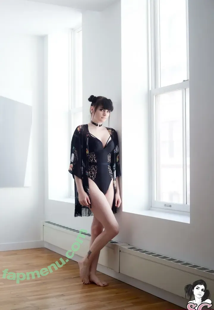 Skyla Rayne nude photo #0057 (ChibiNekoCosplay / chibinekocosplayyy / skylaraynesgray)