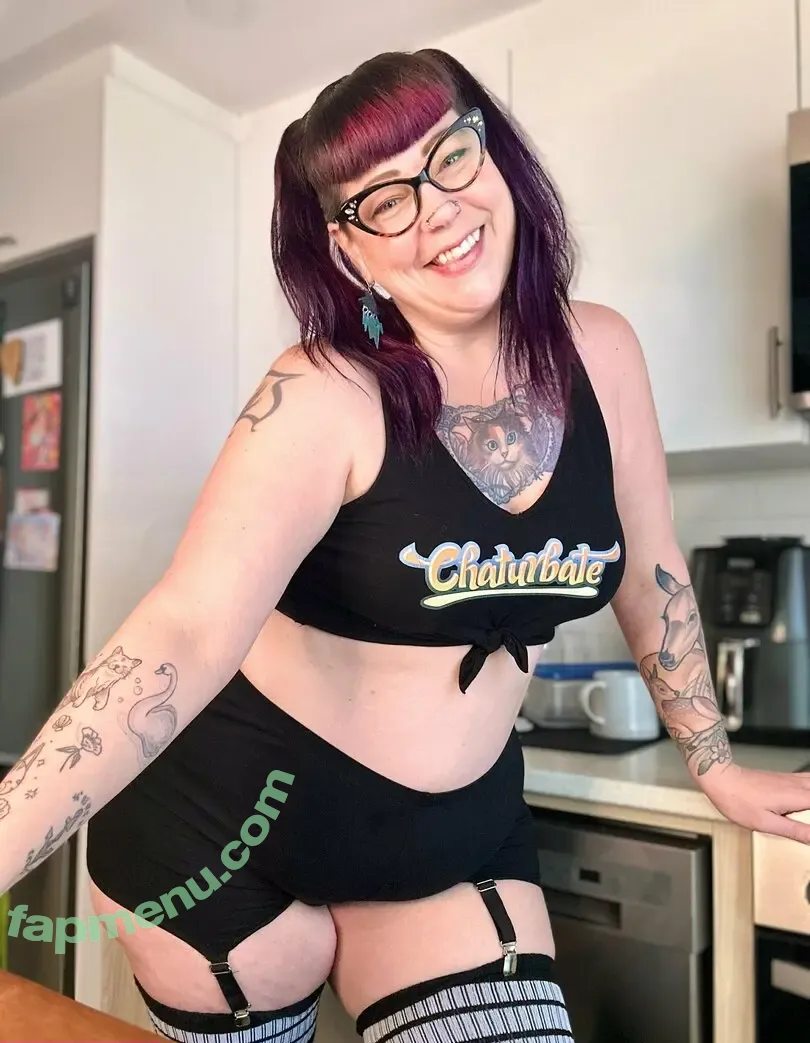 skylar_bird nude photo #0010 (skylar_bird47)