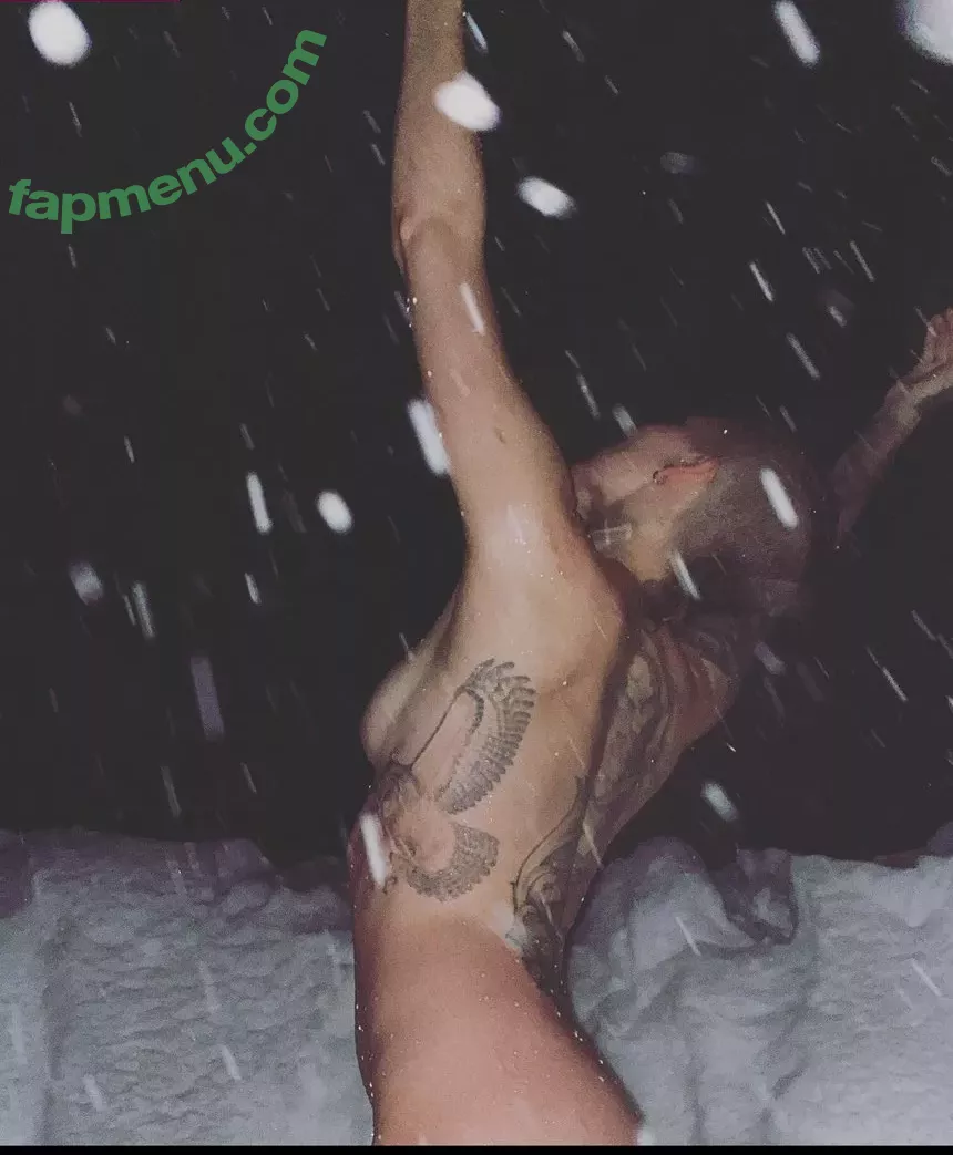 Skylar Grey nude photo #0025 (skylargrey / skylargreyxo)