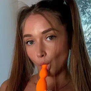 Skylar Mae / skylarmaexo nude photo #0005