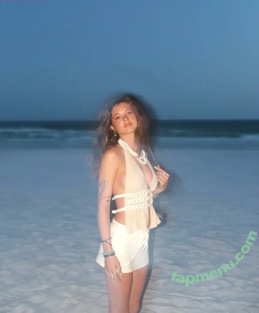 Skylar Martin nude photo #0058 (skylarnmartin / skyskysoflyy)