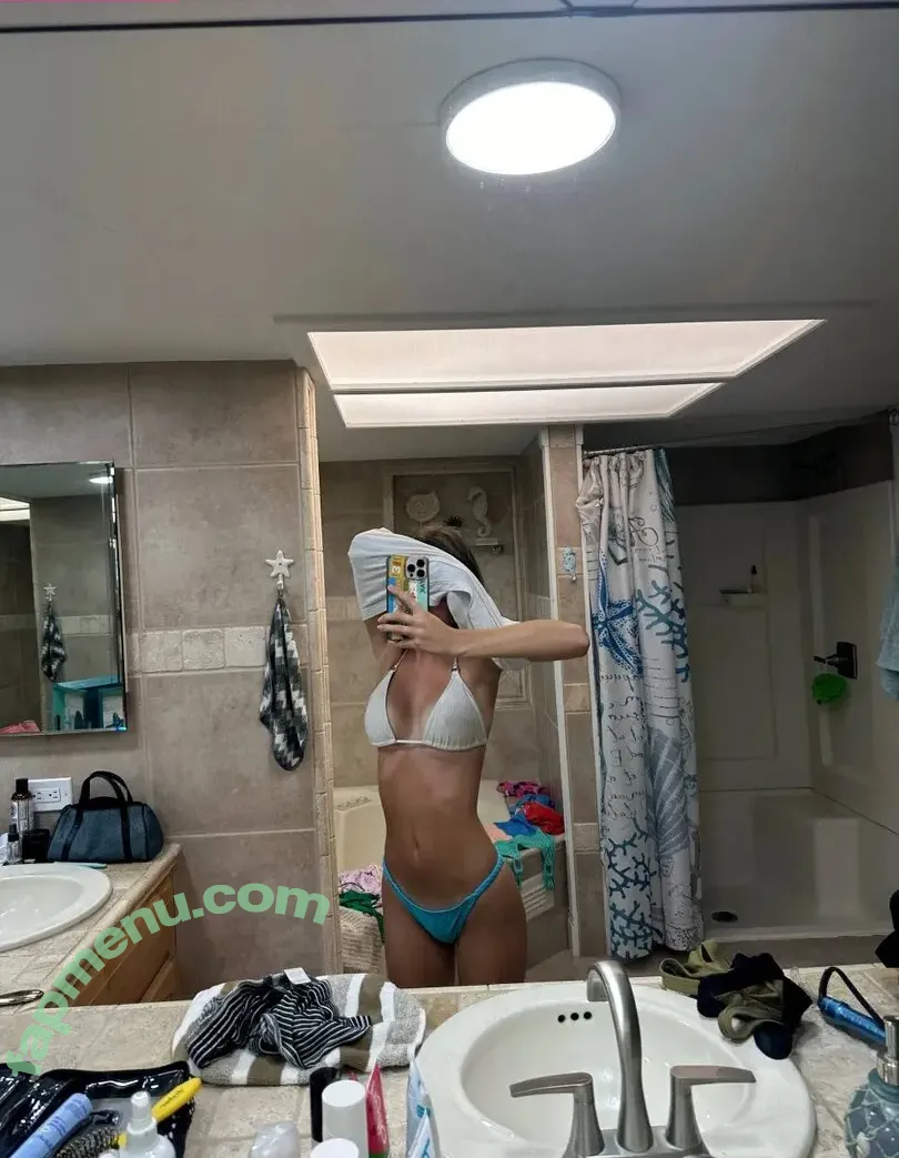 Skylar Martin nude photo #0144 (skylarnmartin / skyskysoflyy)
