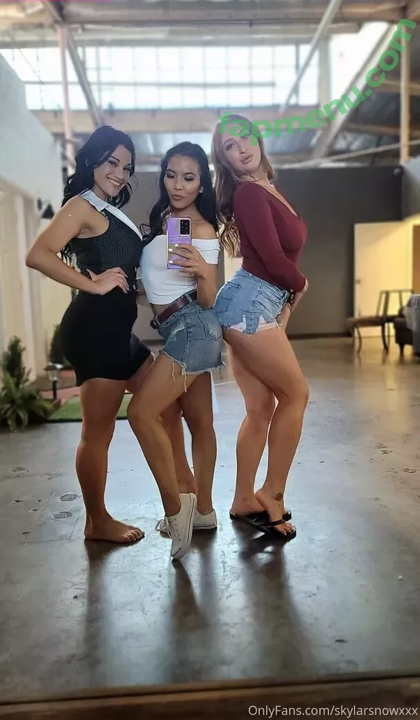 Skylar Snow nude photo #0081 (showmeskylar / skylarsnowxxx)