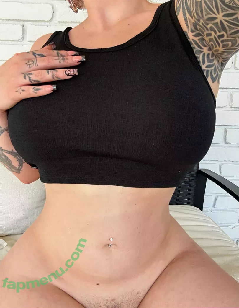 Skylar Vox nude photo #1035 (_skylarvox_ / onlyskylarvox / theskylarvox)