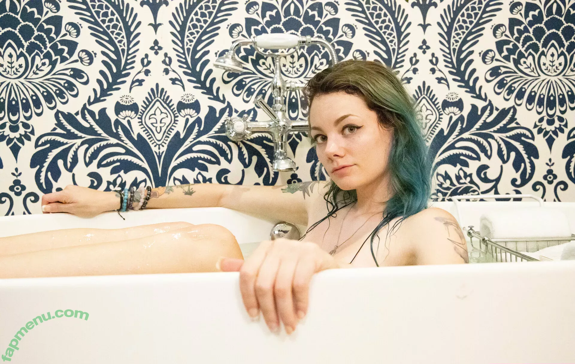 Skylaraynesgray nude photo #0333 (invaderskyla)