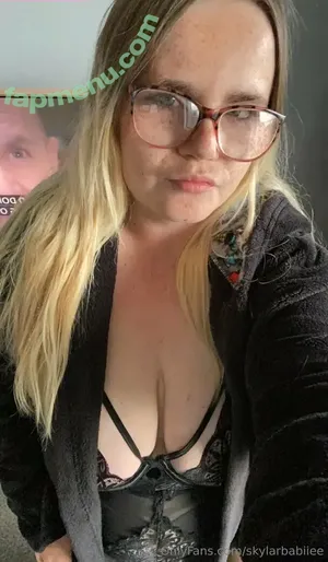 skylarbabiiee / skylarbarrett nude photo #0100