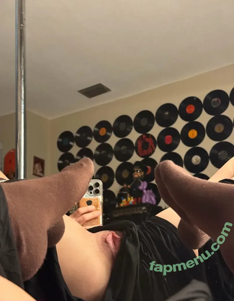 SkylarsPlaypen nude photo #0042 (skylarspencemusic)
