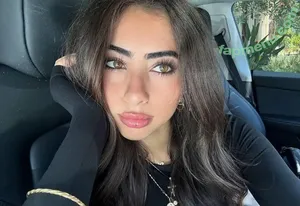 Skyler Aboujaoude / skyleraboujaoude nude photo #0035