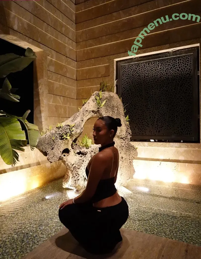 Skyler Ayami nude photo #0023 (skylarsnowxxx / skylerayami)