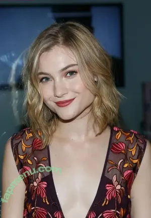 Skyler Samuels / skylersamuels nude photo #0002