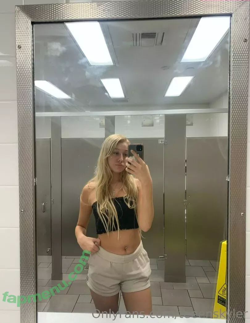 SkylerStormxo nude photo #0012 (SkylerStormxo)