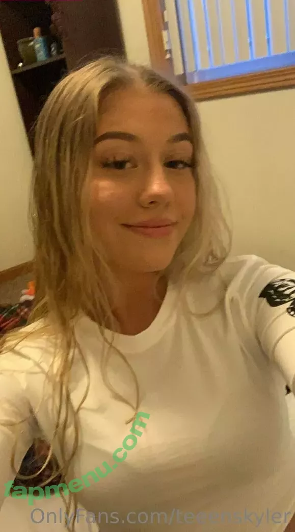 SkylerStormxo nude photo #0020 (SkylerStormxo)