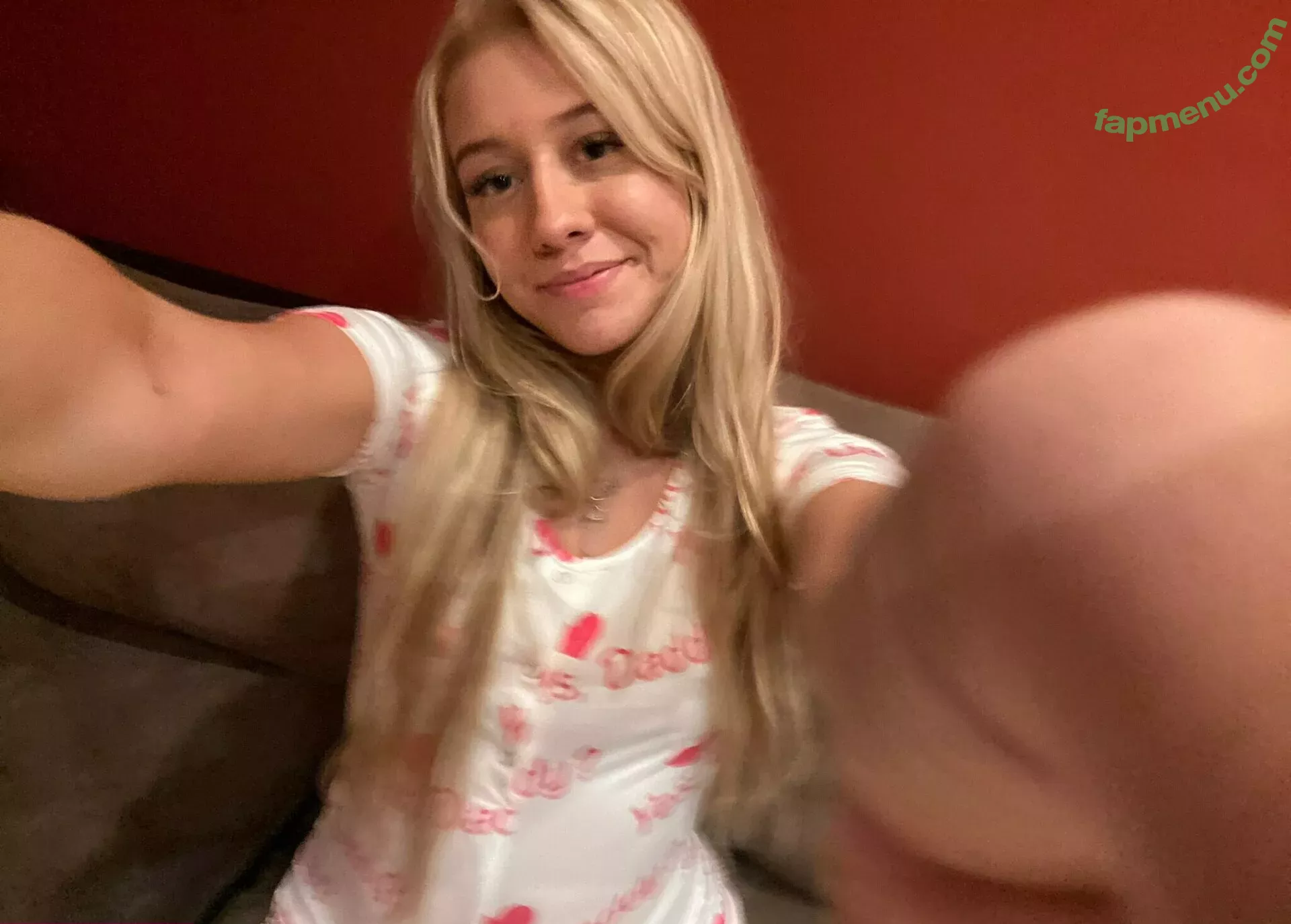 SkylerStormxo nude photo #0192 (SkylerStormxo)