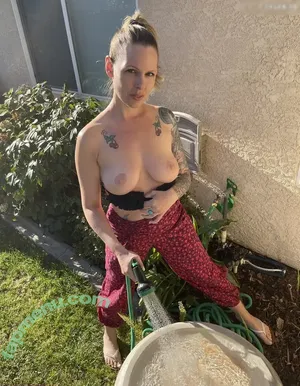 skylerxo / XOXOSkyler1 / _skyler_xo / snackingwithskyler nude photo #0525