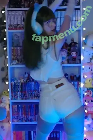 Skymi_chan nude photo #0538