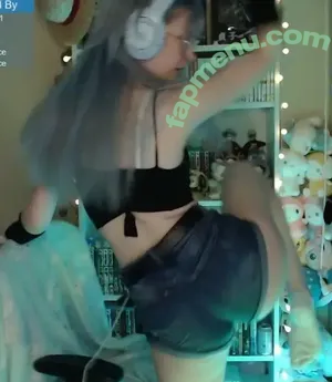 Skymi_chan nude photo #0590