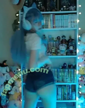 Skymi_chan nude photo #0617