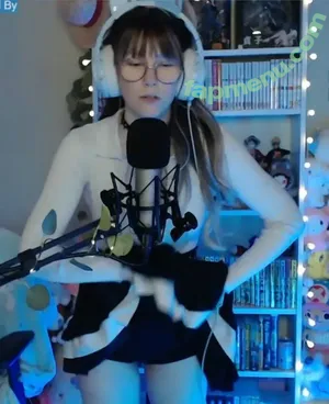 Skymi_chan nude photo #0649