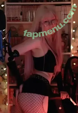 Skymi_chan nude photo #0662