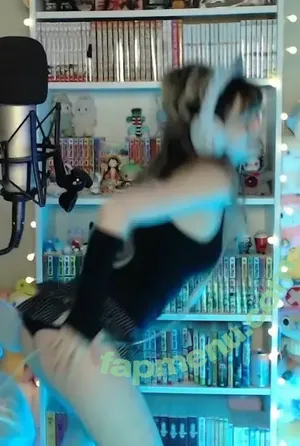 Skymi_chan nude photo #0680