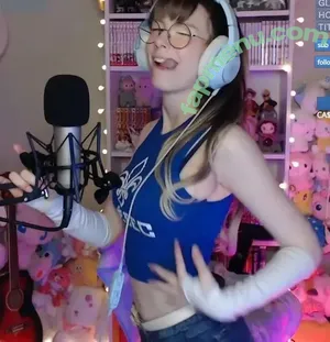 Skymi_chan nude photo #0804