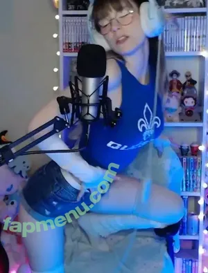 Skymi_chan nude photo #0808