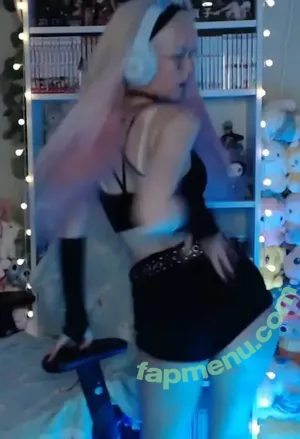 Skymi_chan nude photo #0832