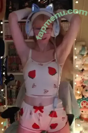 Skymi_chan nude photo #0845