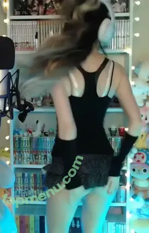 Skymi_chan nude photo #0874