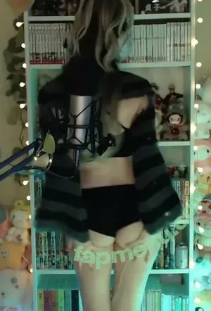 Skymi_chan nude photo #0908