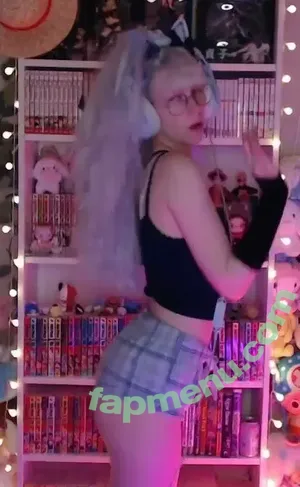 Skymi_chan nude photo #0971