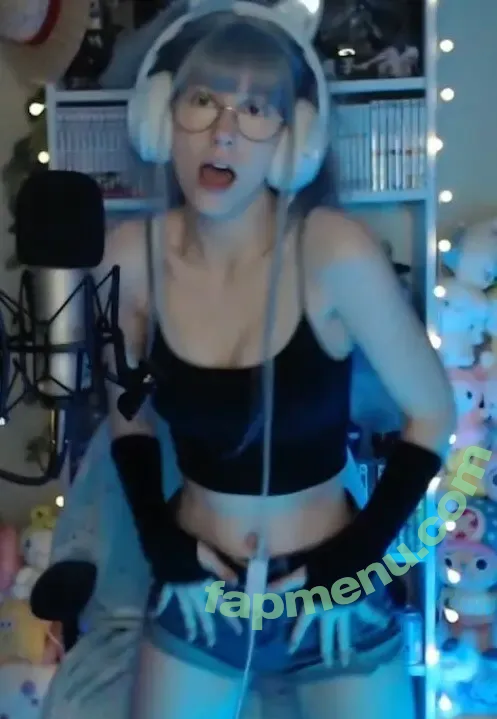 Skymi_chan nude photo #0585 (Skymi_chan)