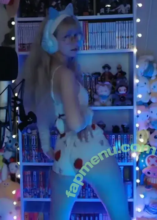 Skymi_chan nude photo #0851 (Skymi_chan)