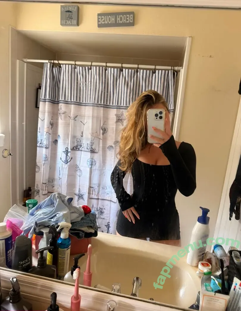 skyyleee nude photo #0041 (skyyleee)