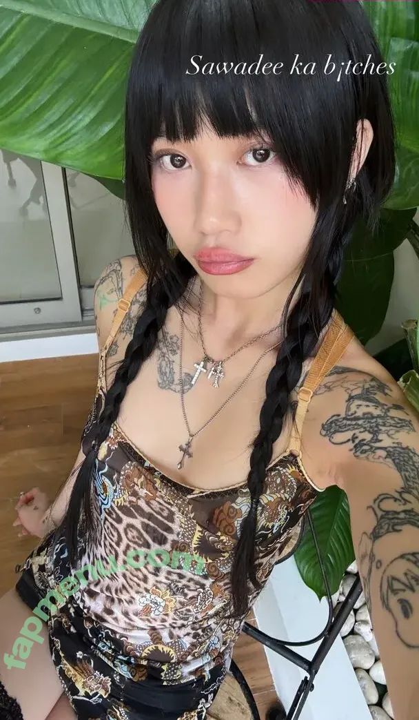 sl33zyskiz nude photo #0201 (sl33zyskiz)