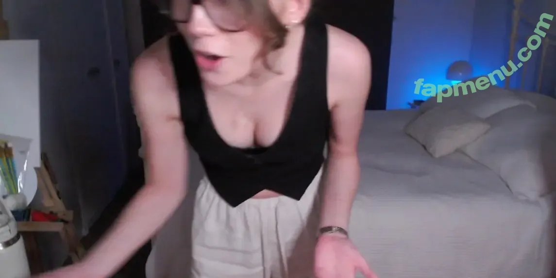 slashsaoirse nude photo #0015 (slashsaoirse)