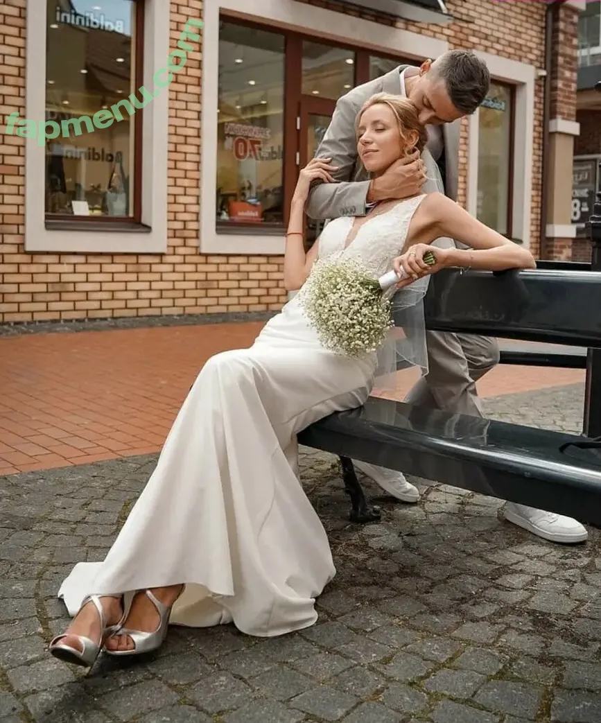 slavicpeaches nude photo #0068 (slavicpeeps)