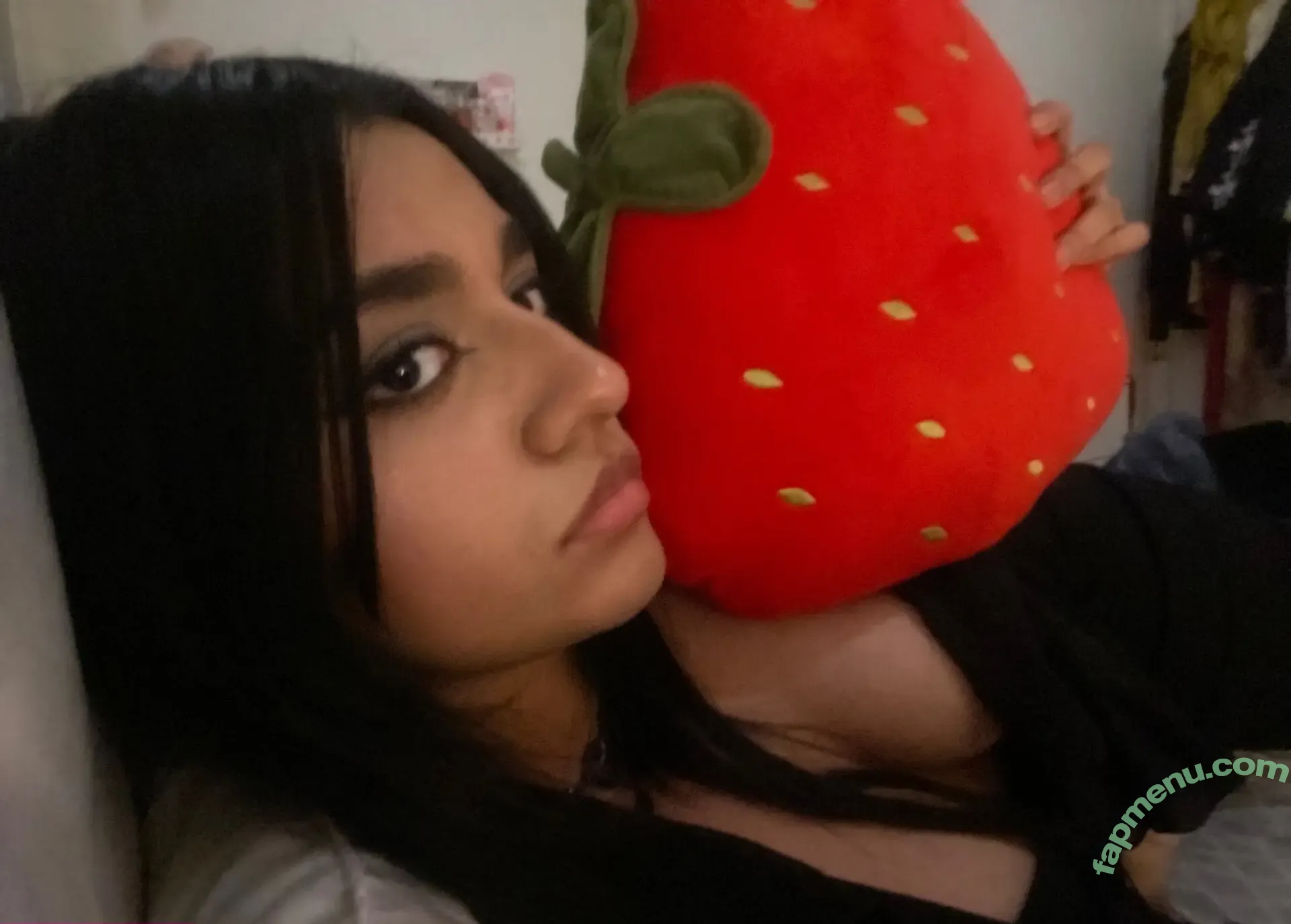slayeonie nude photo #0013 (slaylonie)