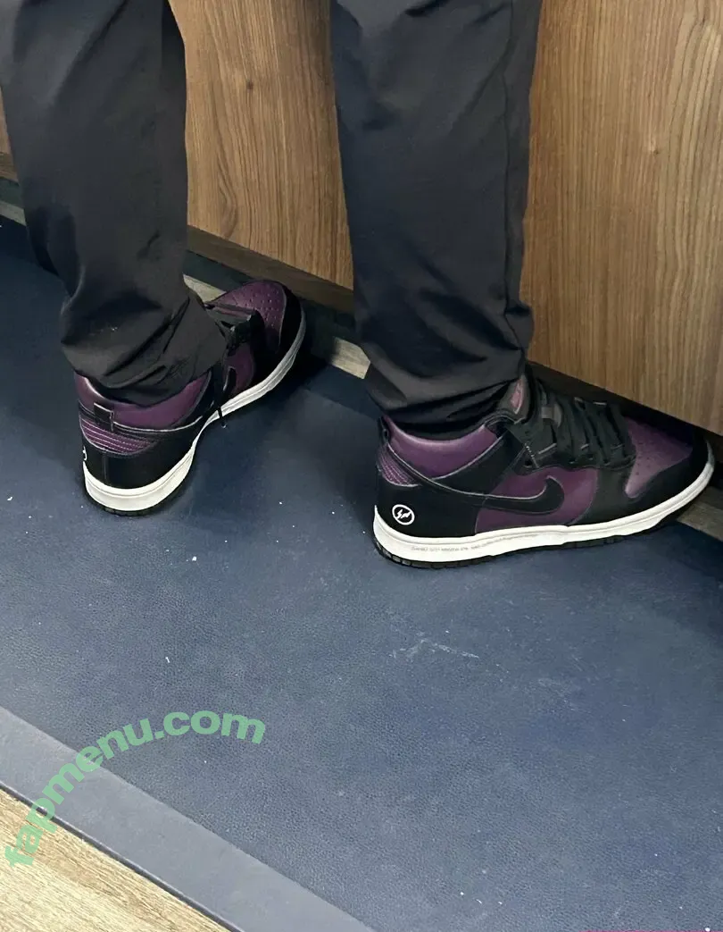 slcsneakerlicker nude photo #0021 (slcsneakerlicker)