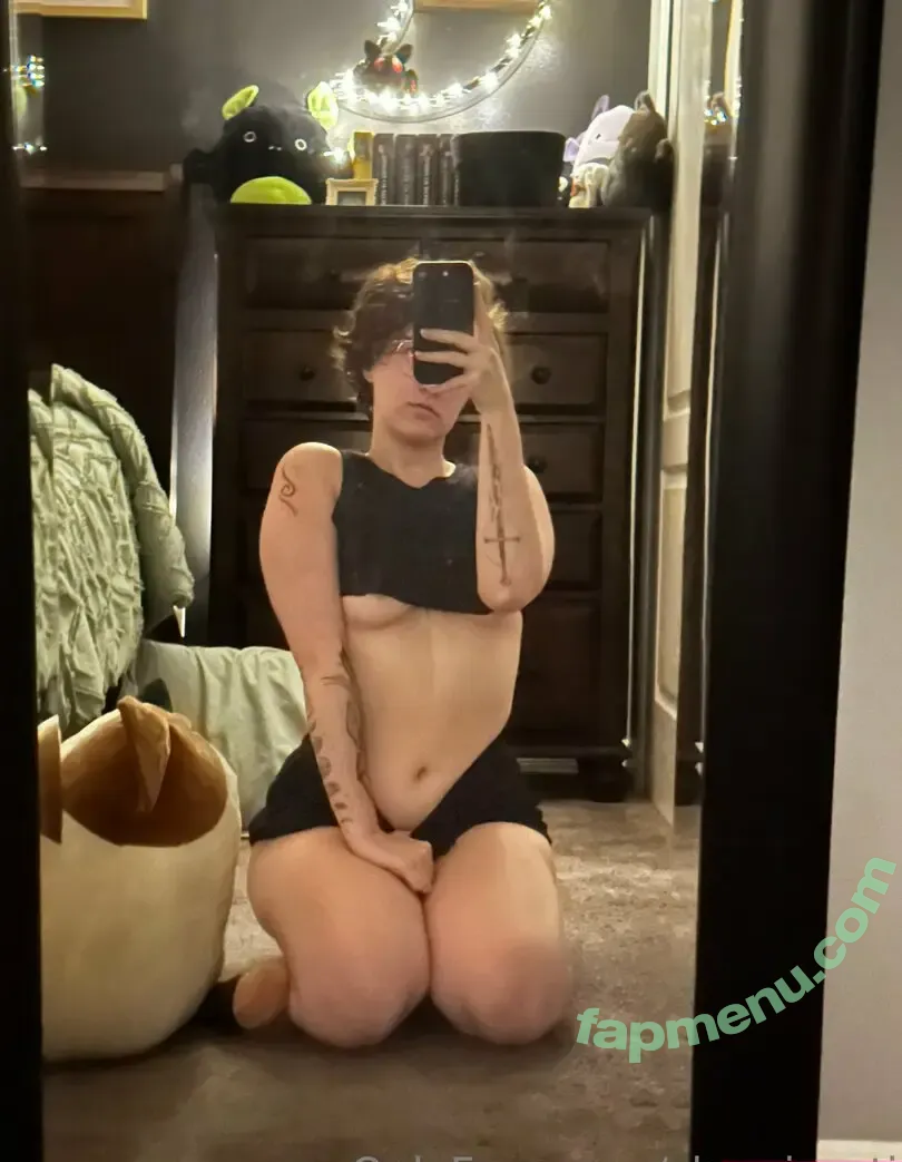 sleepi_yeti nude photo #0033 (sleepi_yeti)