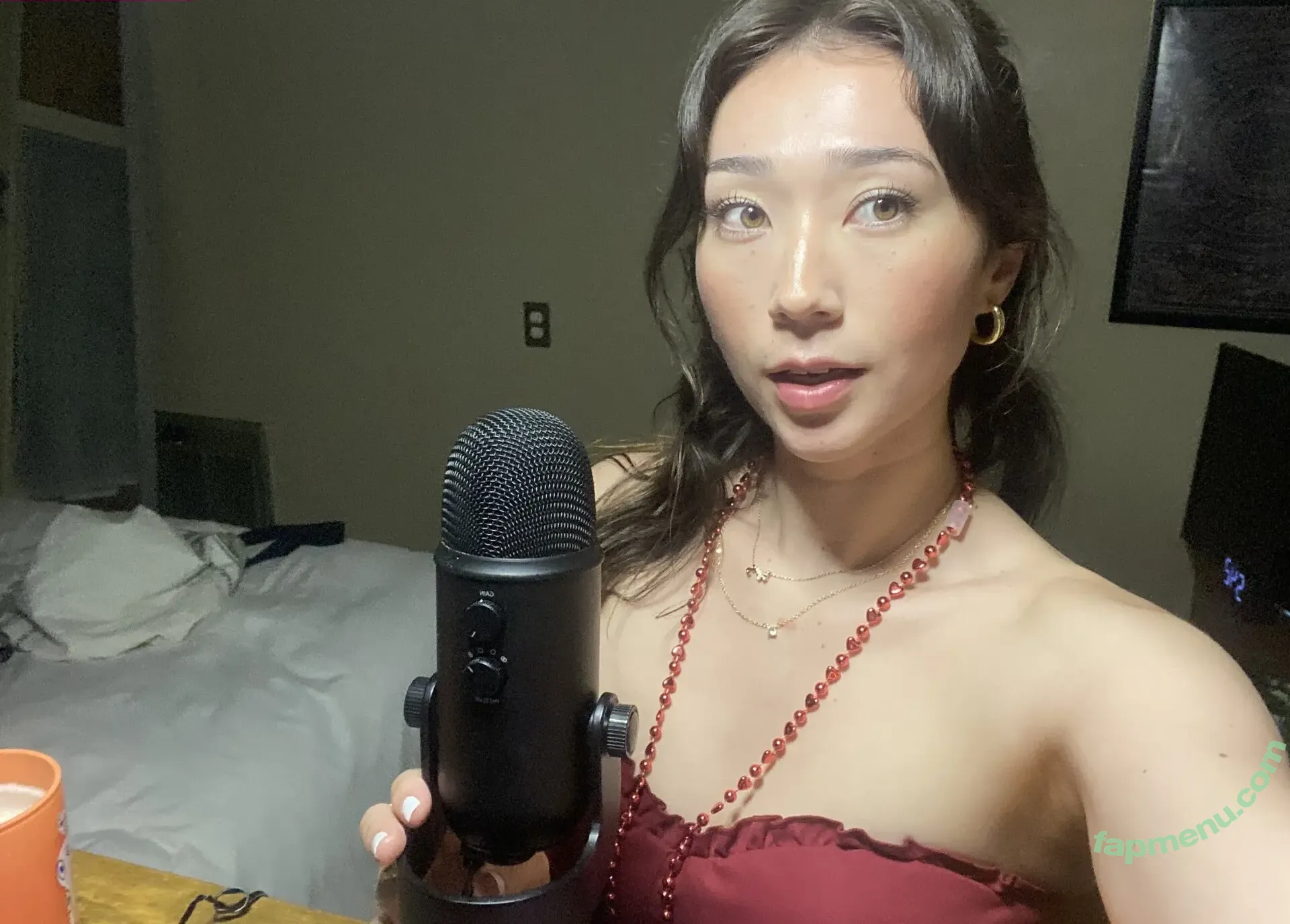 Sleepy Sab ASMR nude photo #0001 (sleepysamuraispam / sleepysoundsasmr_)