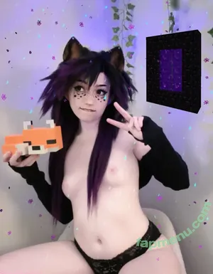 nude photo #0004