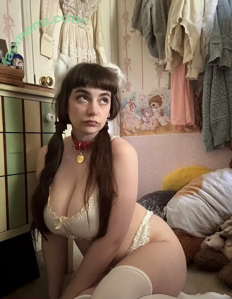 Sleepylittledolly nude photo #0049 (littlest.dollyy)