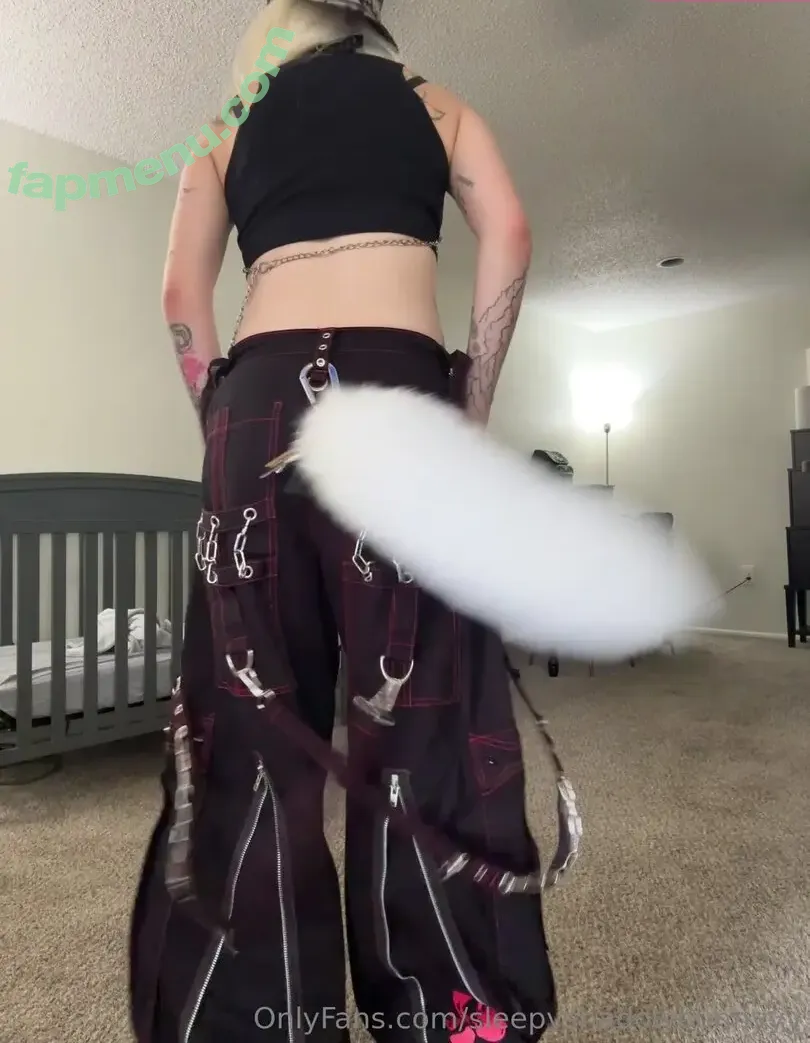 sleepyshadowbunnyyy nude photo #0002 (sleepyshadowbunnyyy)