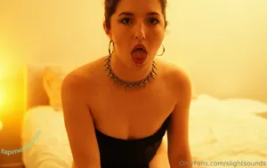 Slight Sounds ASMR / slightsoundsasmr nude photo #0002